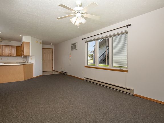 5th image of 8341 Autumnwood Dr
