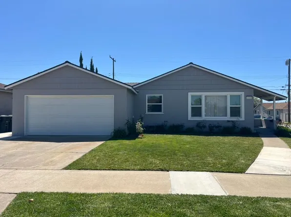 1104 E Oakmont Ave, Orange, CA 92867