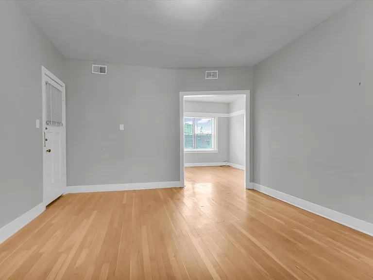 7411 2nd Ave #D2 — Photo 5