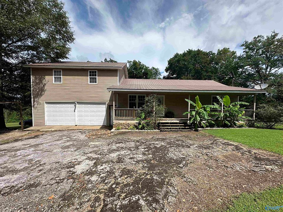 1st image of 529 Turner Ln