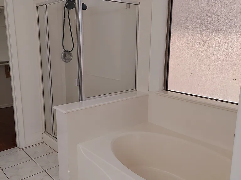 1510 W Saragosa St — Photo 21