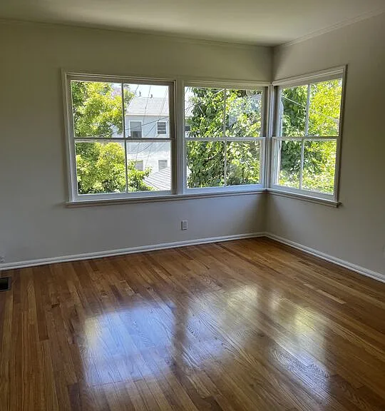 130 S Bowling Green Way #134 — Photo 8