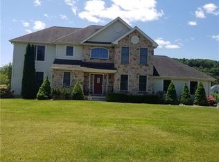 139 Crystal Ter, Mount Bethel, PA 18343