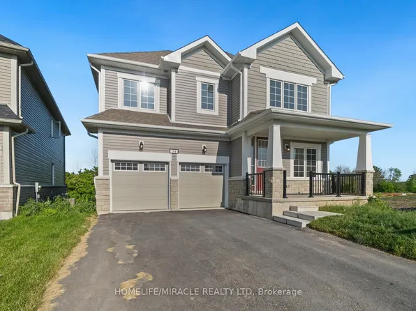 54 Oakmont Dr, Loyalist, ON