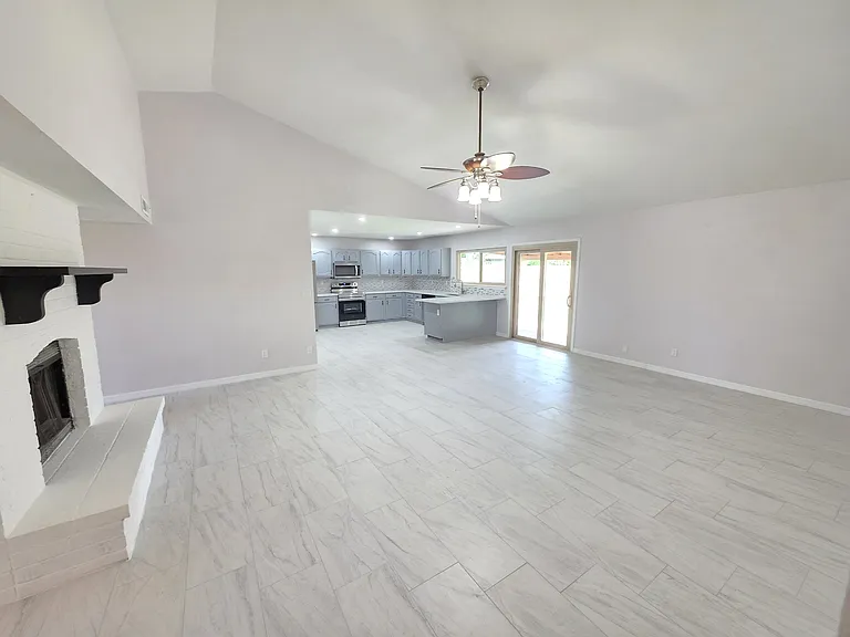 6812 Sunnybank Dr — Photo 4
