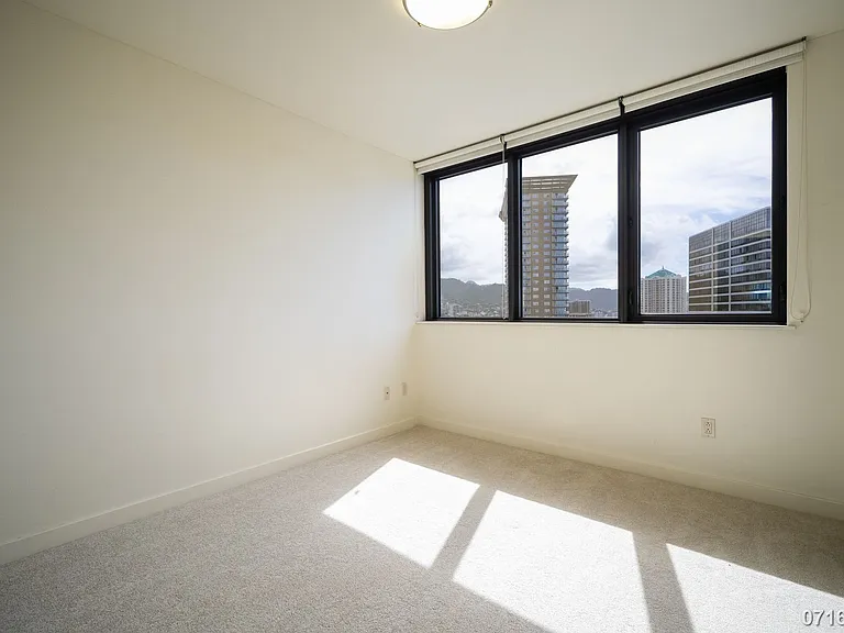 600 Queen St #2906 — Photo 14