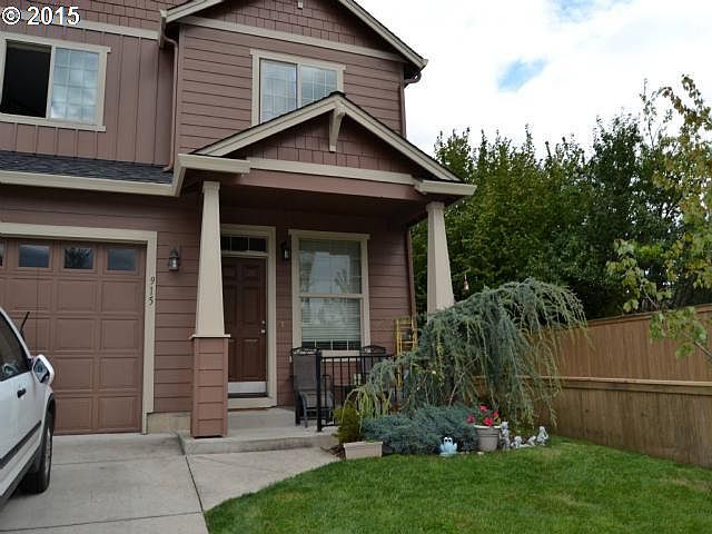 1st image of 915 SE 9th Ct