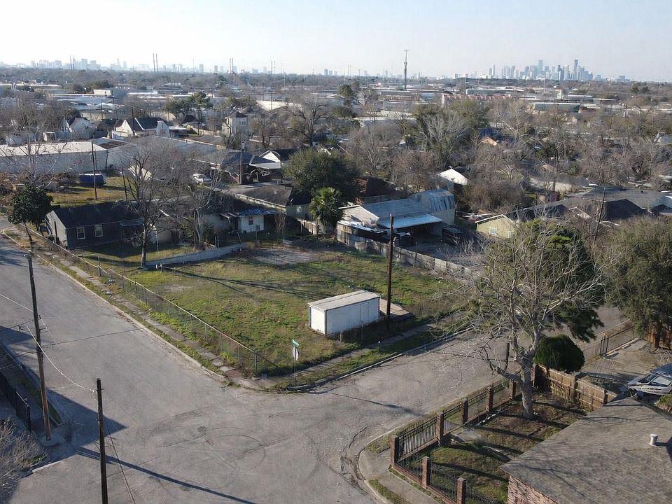 1st image of 0 Waltrip St