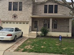 7415 Avery Rd, Live Oak, TX 78233