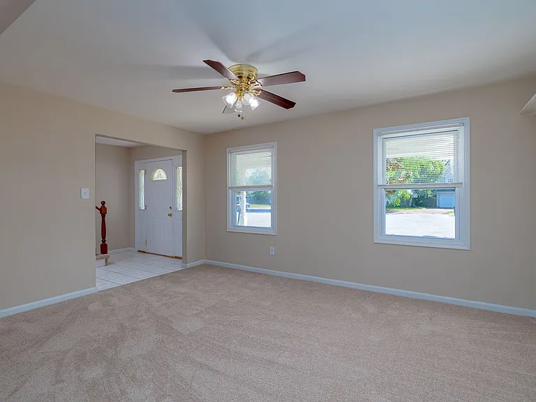 1789 Moonstone Dr — Photo 7