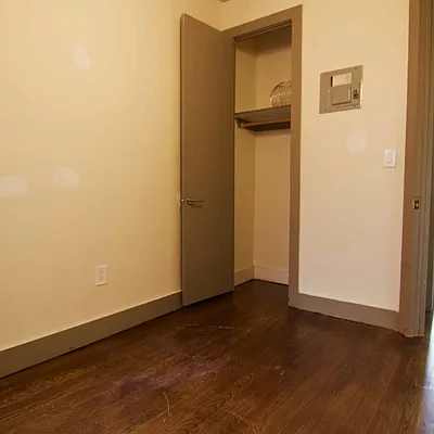 Rented by Nooklyn NYC LLC | media 25