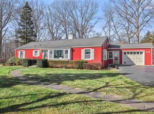 318 Drummond Rd, Orange, CT 06477