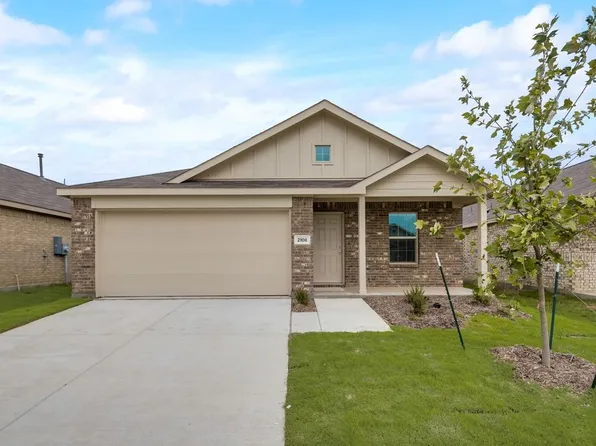 2108 Mobile St, Ennis, TX 75119