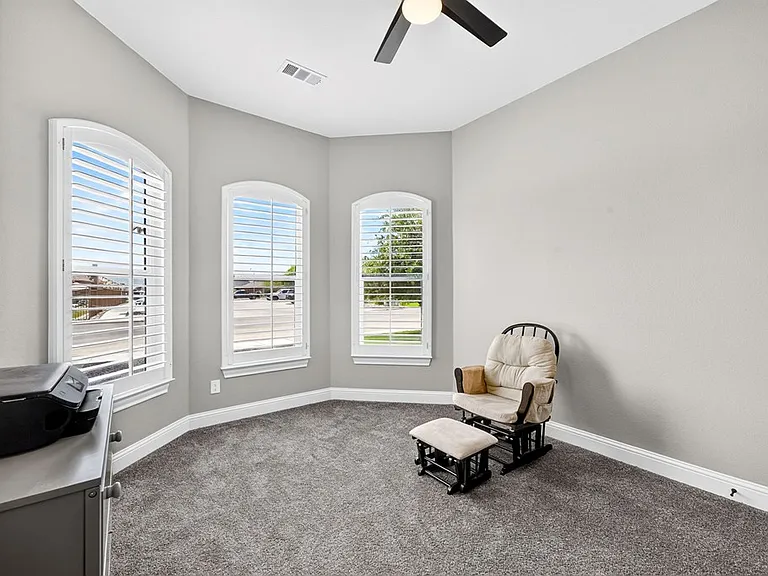 8619 La Jolla Dr — Photo 31