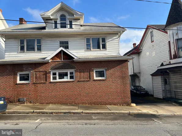 405 N Front St, Minersville, PA 17954