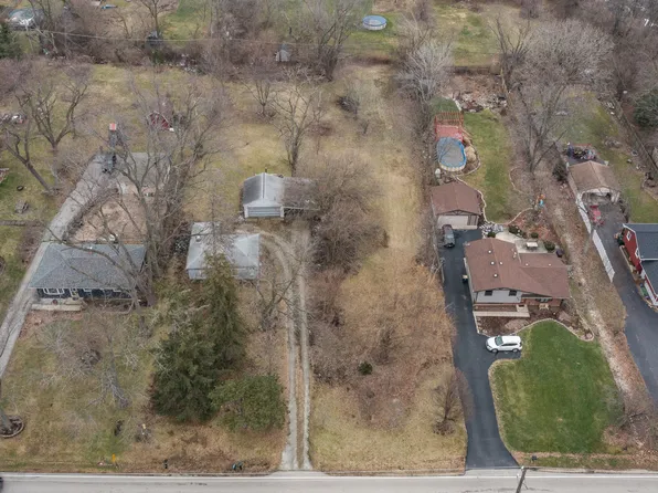 6111 Woodward Ave, Downers Grove, IL 60516