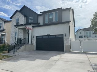 14066 S Watchmen Way, Herriman, UT 84096