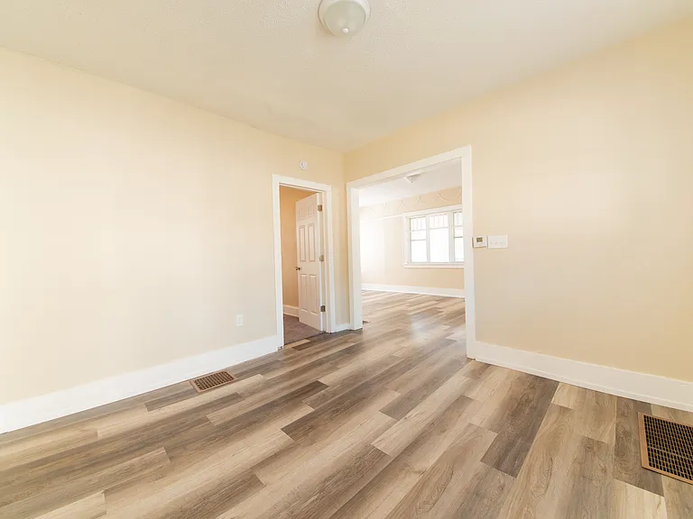 1130 Lafayette Ave SE — Photo 22