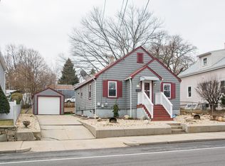 190 Power Rd, Pawtucket, RI 02860