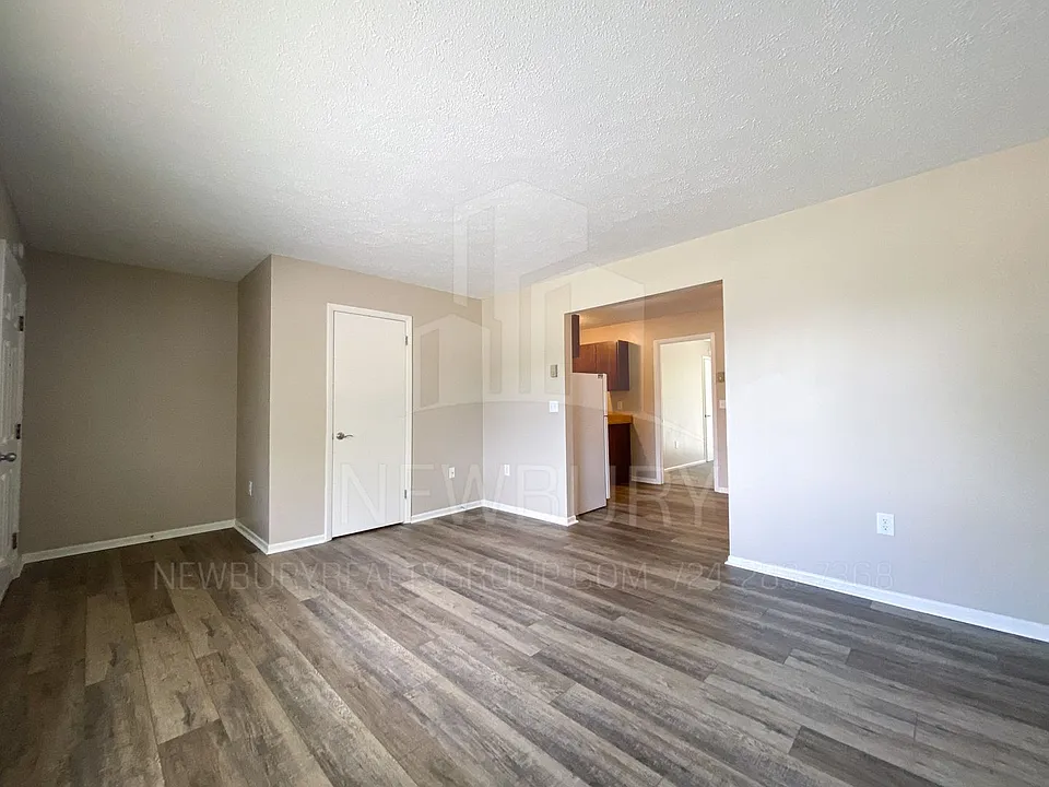 120 Clearview Mdws