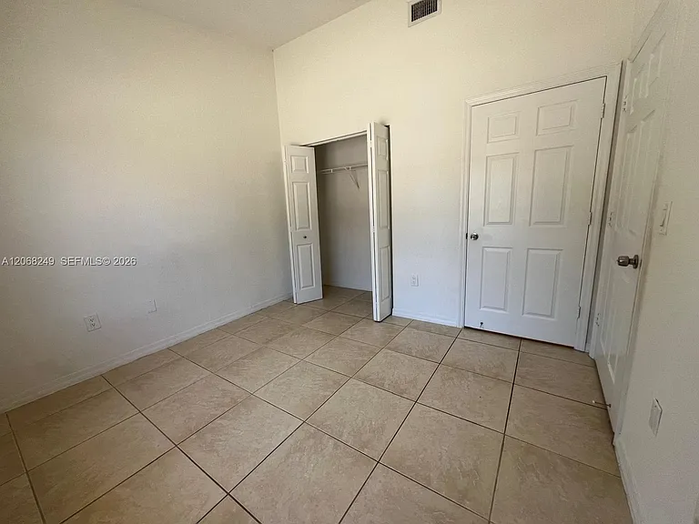 3824 SW 48th Ave #3824 — Photo 11