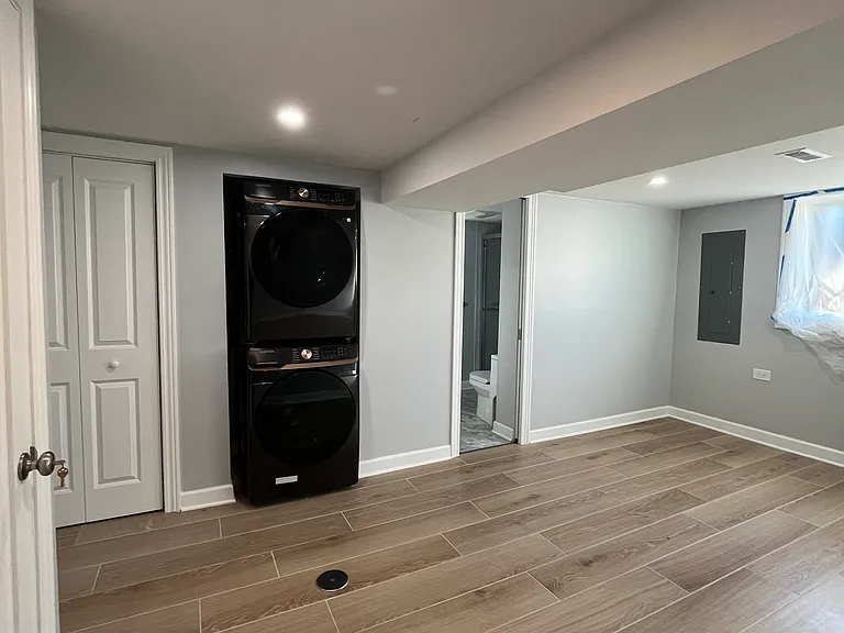 3224 S Racine Ave — Photo 19