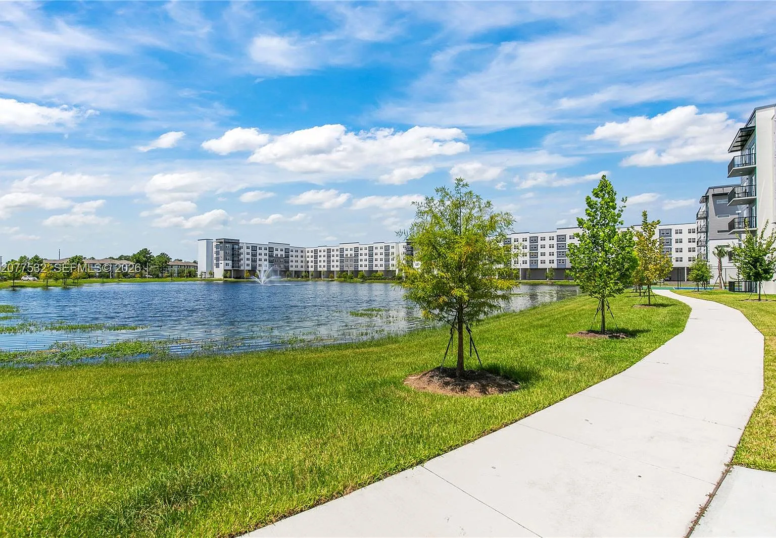 2 bed, 2.0 bath, $1,850 — Photo 2