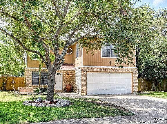 2nd image of 8201 Bluff Bend Dr