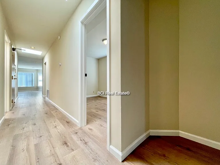 5522A California St #A — Photo 17