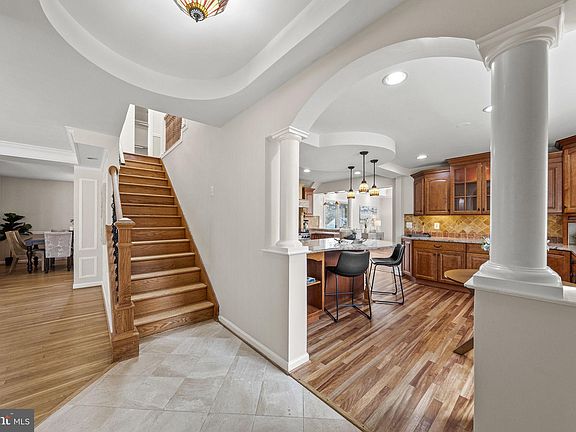 4th image of 6614 Denny Pl