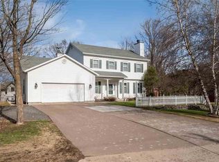 606 Pecan Ave, Duluth, MN 55811