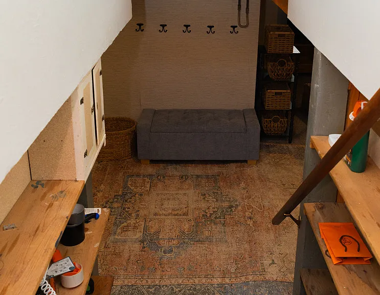 basement stairway