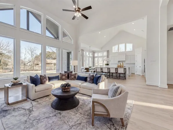 529 Fallen Timber Dr, Heath, TX 75126