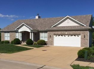 132 Lamp Post Ln, Arnold, MO 63010