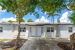1st image of 1050 NE 82nd St #1