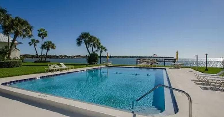 pool area