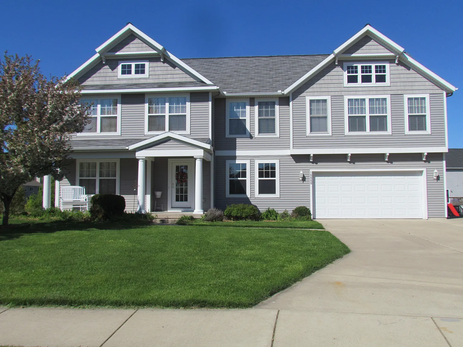 10880 Pine Valley Ct photo 1