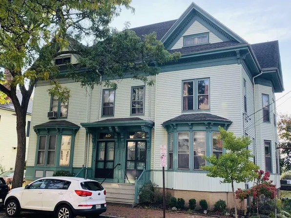 42 Taylor Street, Portland, ME 04102