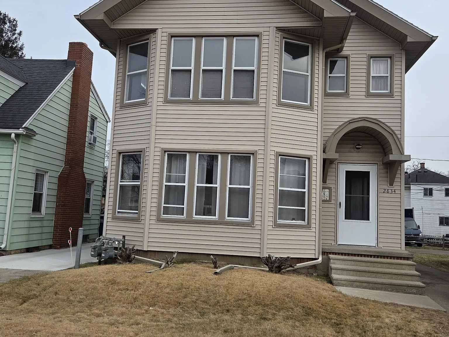 2 bed, 900 sqft, $850 — Photo 1
