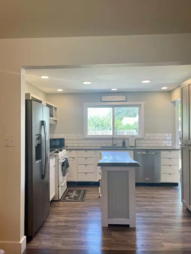 Charming 2-Bedroom Casper Home | Updated Kitchen & Fenced Yard — Photo 3