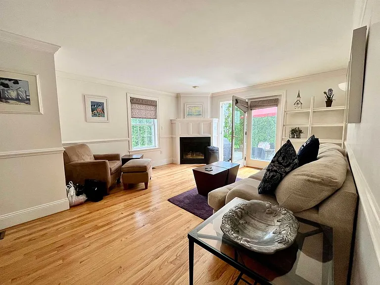 18 Browns Ct — Photo 15