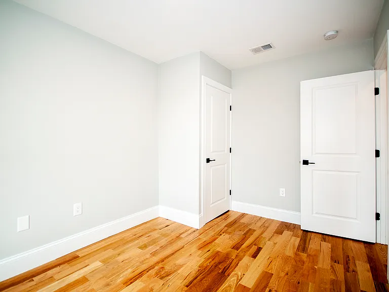 137 Paris St #3 — Photo 9