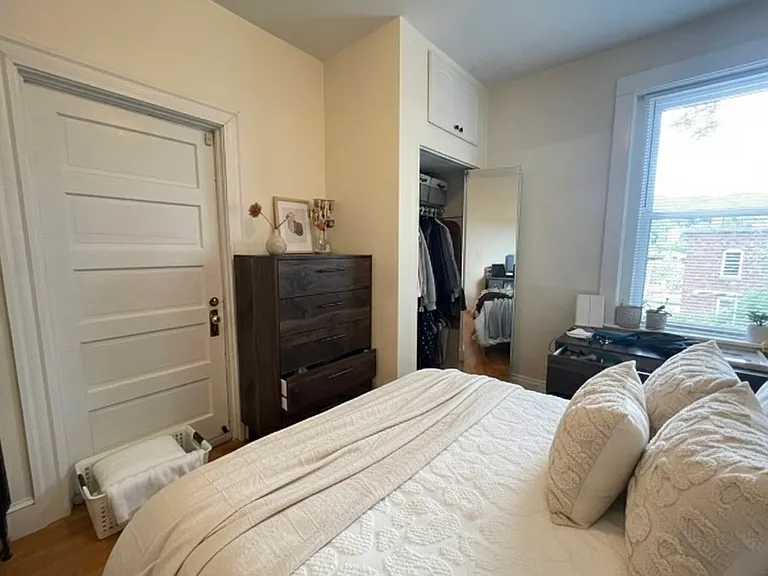 191 Winthrop Rd #2 — Photo 7