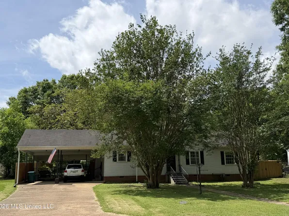 323 Hightower St, Sardis, MS 38666