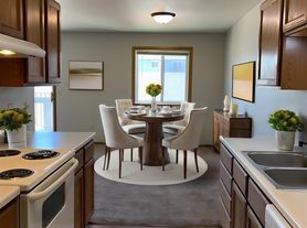 1210 34th Ave S (MN) - 205