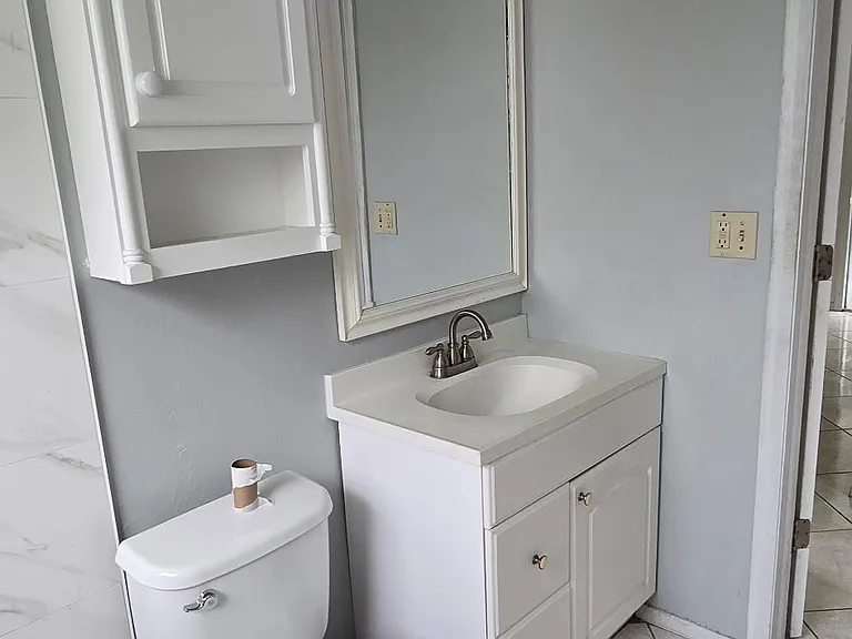 526 Monterey St — Photo 8