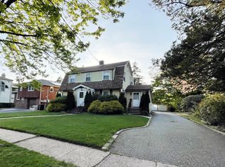 545 Abbott Ave FLOOR 1, Ridgefield, NJ 07657