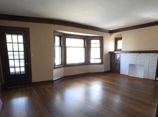 2014 Brown Rd, Lakewood, OH 44107