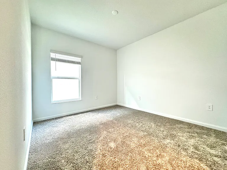 1807 Weir Blvd — Photo 34