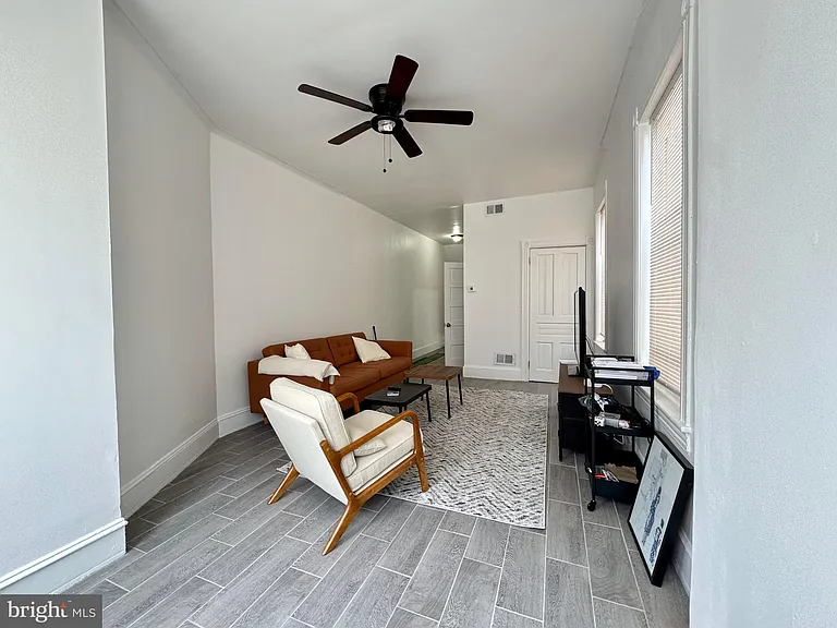 325 N Preston St #2 — Photo 10